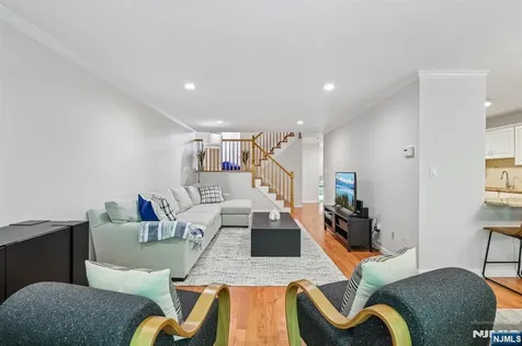 40 Rio Vista Drive Allendale NJ 07401