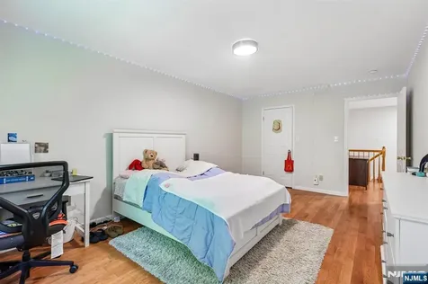 40 Rio Vista Drive Allendale NJ 07401