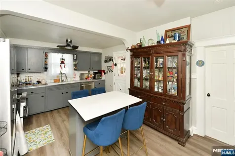18 Parker Avenue Hawthorne NJ 07506