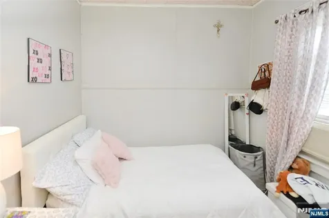 18 Parker Avenue Hawthorne NJ 07506