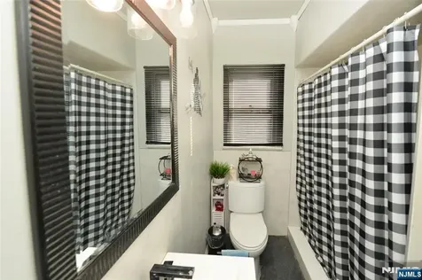 18 Parker Avenue Hawthorne NJ 07506