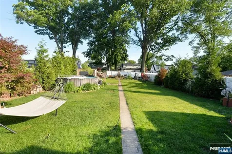 18 Parker Avenue Hawthorne NJ 07506