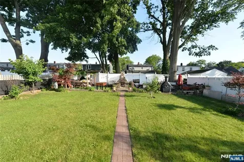 18 Parker Avenue Hawthorne NJ 07506