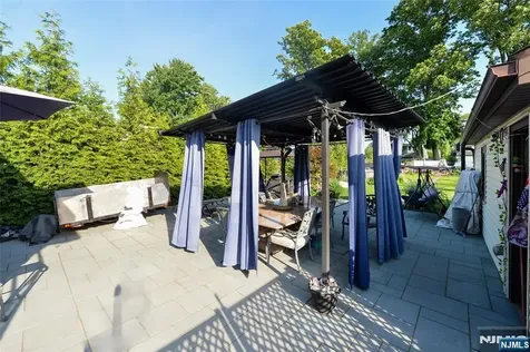 18 Parker Avenue Hawthorne NJ 07506