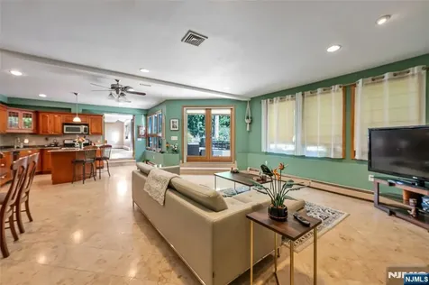 300 Lake Shore Drive Haworth NJ 07641