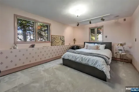 300 Lake Shore Drive Haworth NJ 07641