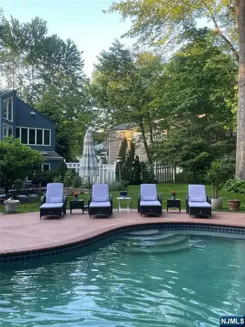 300 Lake Shore Drive Haworth NJ 07641