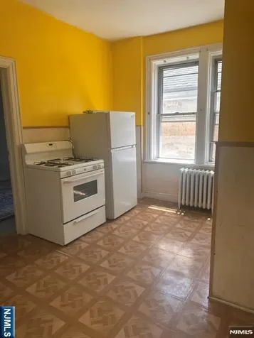 46 Farnham Avenue Garfield NJ 07026