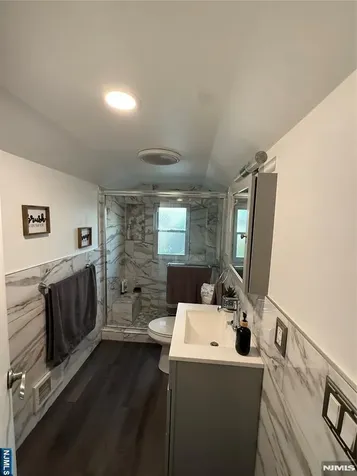 261 Greve Drive New Milford NJ 07646
