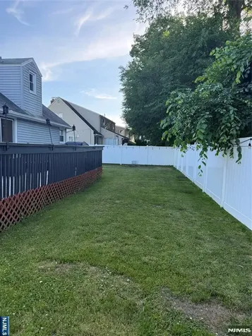 261 Greve Drive New Milford NJ 07646