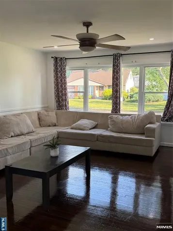 261 Greve Drive New Milford NJ 07646