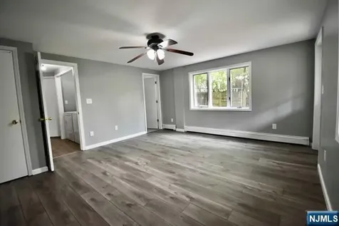 2482 5th Street Fort Lee NJ 07024