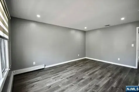 2482 5th Street Fort Lee NJ 07024