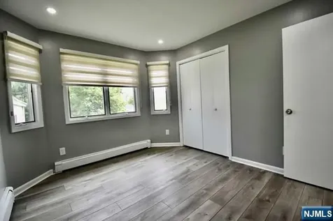 2482 5th Street Fort Lee NJ 07024