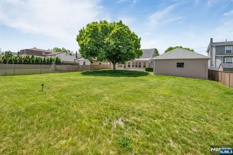 203 Charlton Avenue Lodi NJ 07644