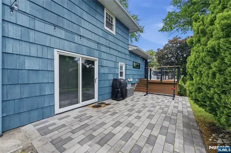 17 Arthur Drive Rutherford NJ 07070