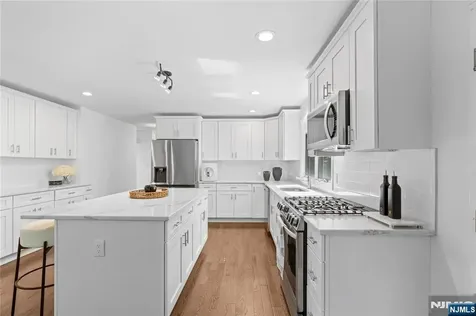 30 Creston Avenue Tenafly NJ 07670