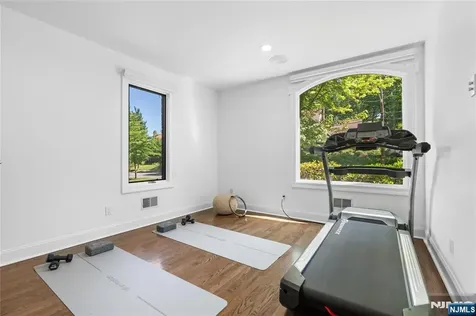 30 Creston Avenue Tenafly NJ 07670