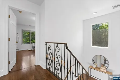 30 Creston Avenue Tenafly NJ 07670