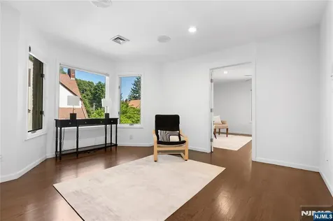 30 Creston Avenue Tenafly NJ 07670