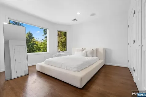30 Creston Avenue Tenafly NJ 07670