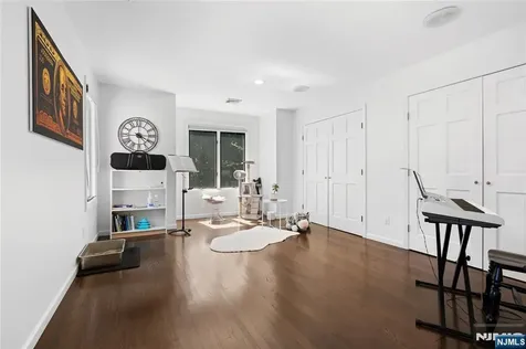 30 Creston Avenue Tenafly NJ 07670
