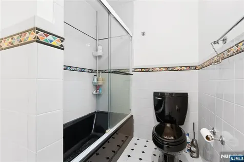 30 Creston Avenue Tenafly NJ 07670