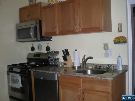 147 Phelps Avenue Englewood NJ 07631