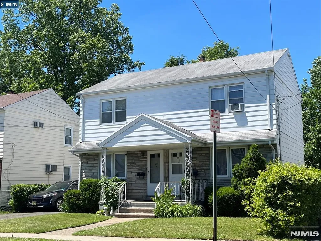 29-31 Linden Street Lodi NJ 07644