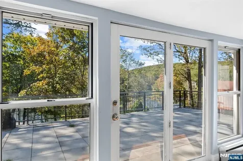 26 Rock Road West Milford NJ 07480