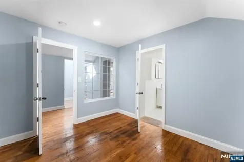 26 Rock Road West Milford NJ 07480