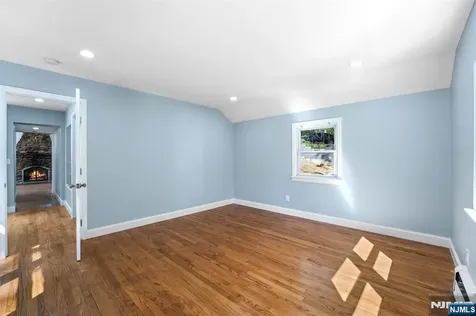 26 Rock Road West Milford NJ 07480