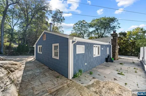 26 Rock Road West Milford NJ 07480