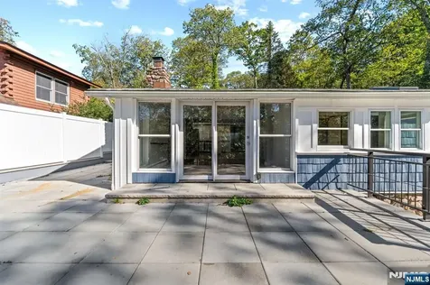 26 Rock Road West Milford NJ 07480