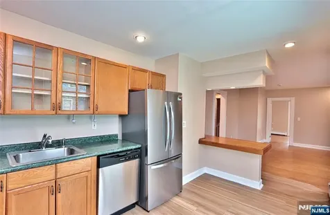 44 Christopher Street Montclair NJ 07042