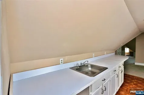 44 Christopher Street Montclair NJ 07042