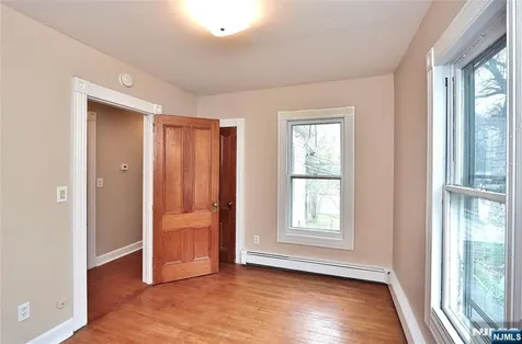 44 Christopher Street Montclair NJ 07042
