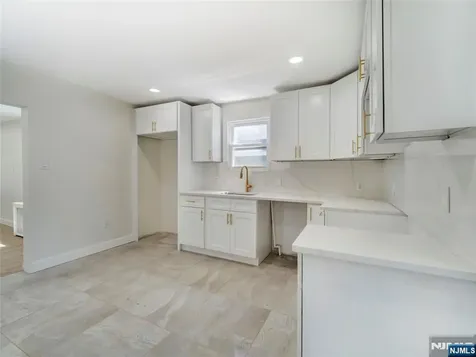 626 Tremont Avenue Orange NJ 07050