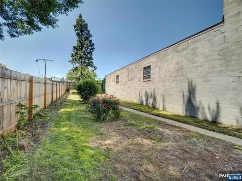 626 Tremont Avenue Orange NJ 07050