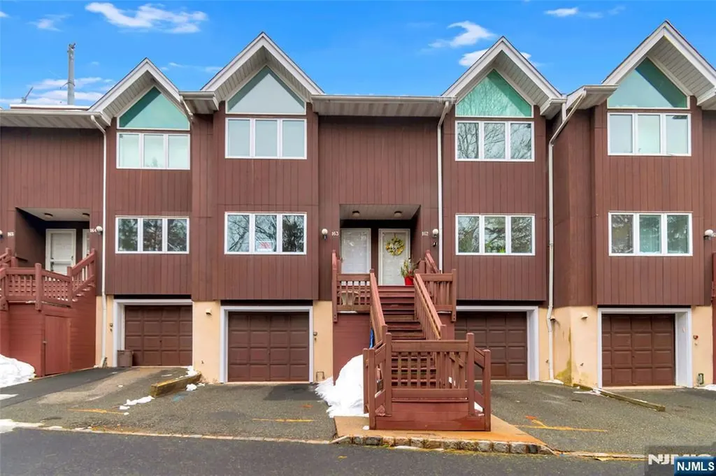 163 Marion West Orange NJ 07052
