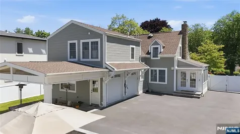307 Farview Avenue Paramus NJ 07652