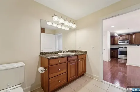 5311 City Place Edgewater NJ 07020
