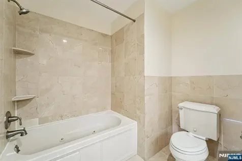 5311 City Place Edgewater NJ 07020