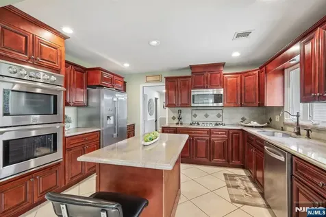 921 Linwood Avenue Ridgewood NJ 07450