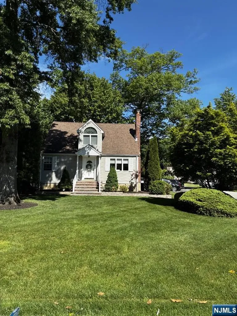 29 Chestnut Drive Wayne NJ 07470