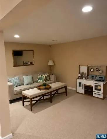 29 Chestnut Drive Wayne NJ 07470