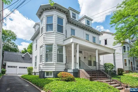 334-336 Clifton Avenue Newark NJ 07104
