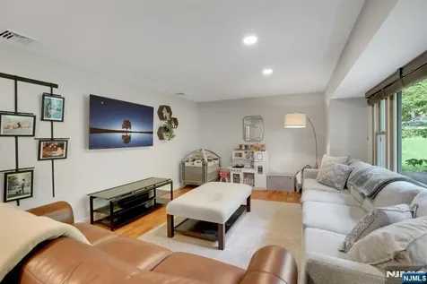 31 Fieldstone Drive Ringwood NJ 07456