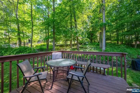 35 Windy Bush Lane Sparta NJ 07871