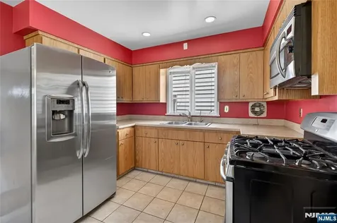 1089 23rd Street Paterson NJ 07513